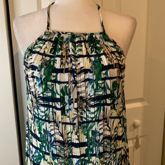 Aakaa Halter Neck Maxi Dress ๐ - Picture 3 of 6